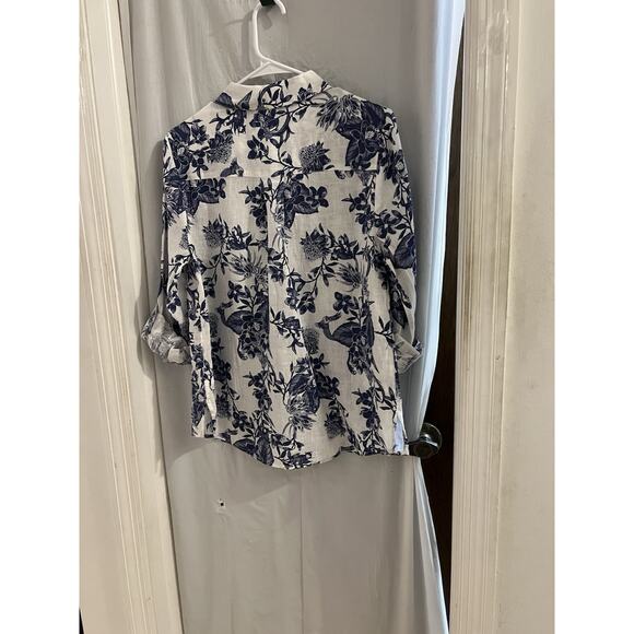 Charter Club Blue White Floral Linen Button Front Top Sz Petite M - Picture 9 of 9